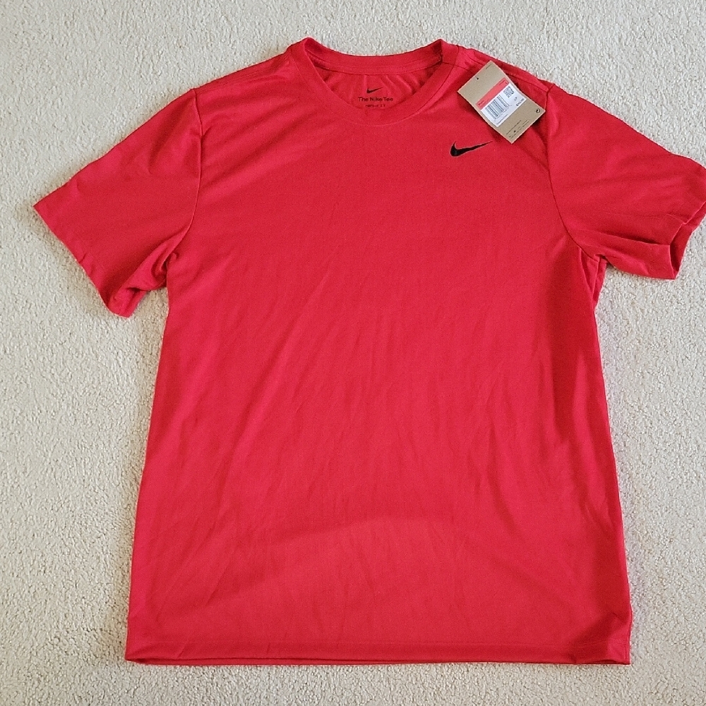 Nike Men's Dry Fit Bold Red Short Sleeve Tee